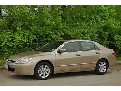 54 thousand original mile 2004 honda accord ex v6 very nice gas saver