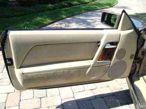 NO RESERVE 1990 MERCEDES 300SL ROADSTER 2-TOPS TAUPE/TAN, image 9
