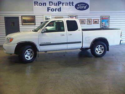 Truck 4.7 extended cab cd ac power abs finance cruise control gas alloys liner