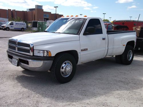 2000 dodge ram 3500 base standard cab pickup 2-door 5.9l