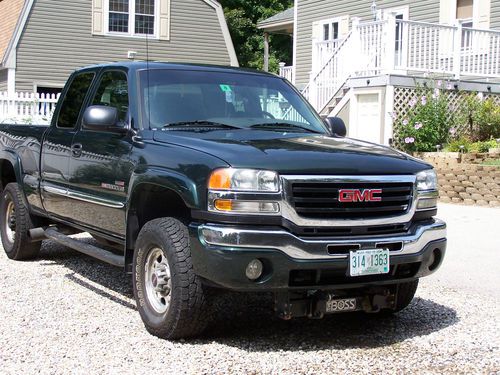 2005 gmc sierra 2500 hd sle extended cab pickup 4-door 6.6l