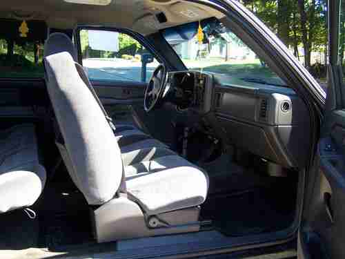 2005 GMC Sierra 2500 HD SLE Extended Cab Pickup 4-Door 6.6L, image 4