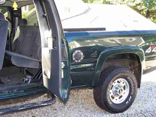 2005 GMC Sierra 2500 HD SLE Extended Cab Pickup 4-Door 6.6L, image 9