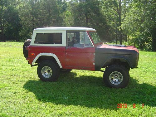 1973 Ford Bronco Sport 2-Door, image 3