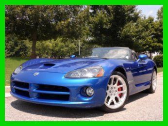 8.3l v10 6 speed manual convertible alpine sound system 10 spoke aluminum wheels