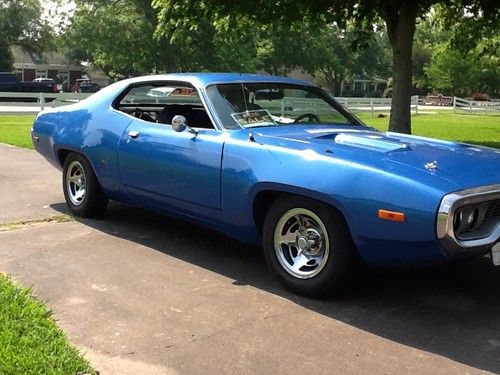 Blue, automatic 340,new engine.trans, front end kit, gastank,edelbrock