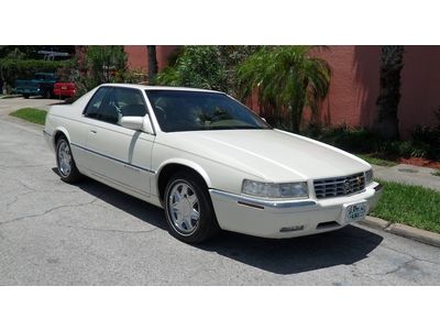 1997 eldorado diamond white, well kept,  sun roof, cd changer, chrome wheels