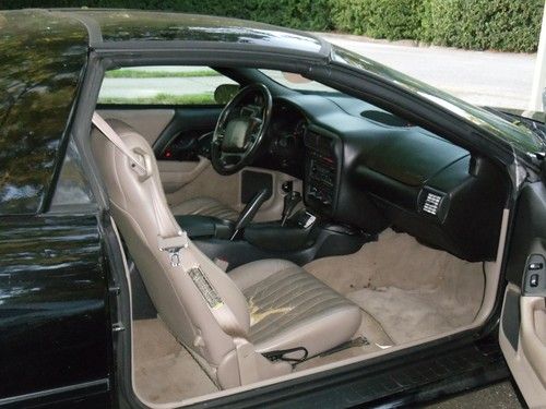 2001 Chevrolet Camaro Base Coupe 2-Door 3.8L, US $2,500.00, image 3