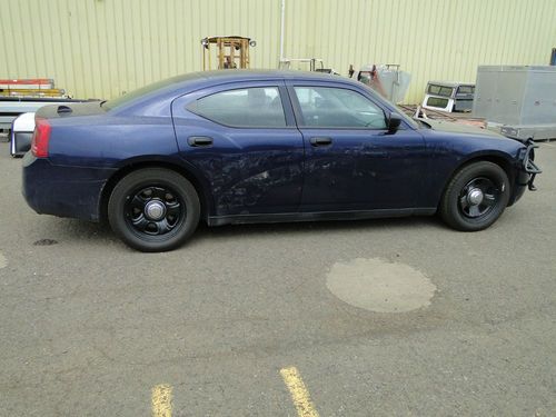 2007 dodge charger - retired police vehicle