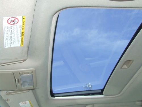 2001 Toyota Camry XLE Sedan 4-Door 3.0L, image 17