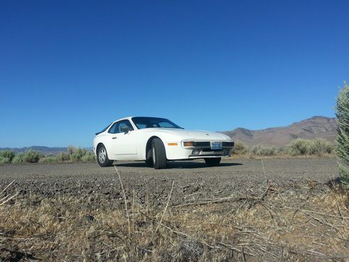 1987 Porsche 944 S Coupe 2-Door 2.5L 944S Rare Car Porsche 944S White, image 3