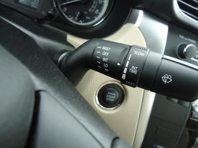 2.4L 7 Speakers AM/FM Stereo CD/MP3 Audio System We Finance & Accept Trade-Ins, image 30