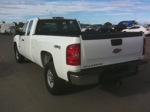 2009 Chevy Silverado 2500HD, US $14,500.00, image 2