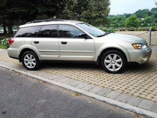 2006 subaru outback 2.5i wagon 4-door 2.5l