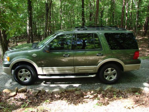 2005 ford king ranch in super condition!