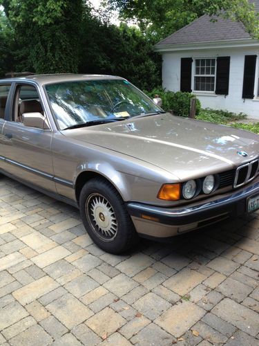 1988 bmw 735i base sedan 4-door 3.5l