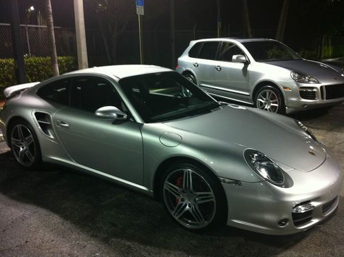 2009 porsche 911 turbo coupe 2-door 3.6l