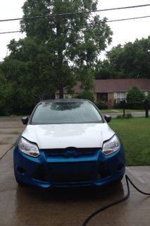 2012 ford focus se hatchback 4-door 2.0l