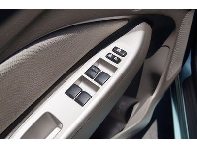 Manual ABS (4-Wheel) Air Conditioning Alloy Wheels California 5 speed overdrive, image 16