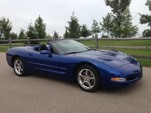 2002 convertible corvette 4638 original miles... mint condition!!