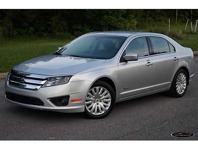 7-days *no reserve* '10 ford fusion hybrid 1-owner off lease great mpg
