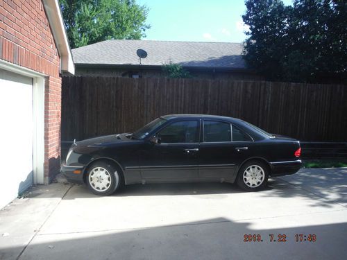 1997 mercedes-benz e320 base sedan 4-door 3.2l