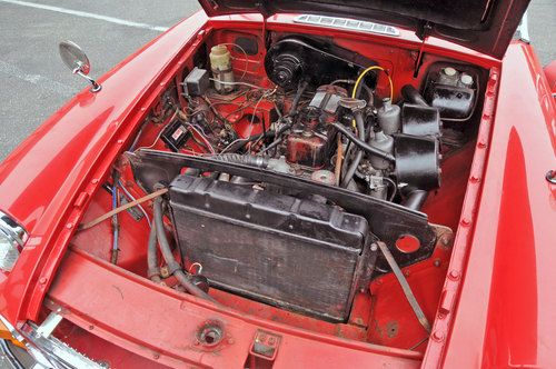 Fantastic cosmetically restored 1964 MGB roadster drives great, California car, image 14