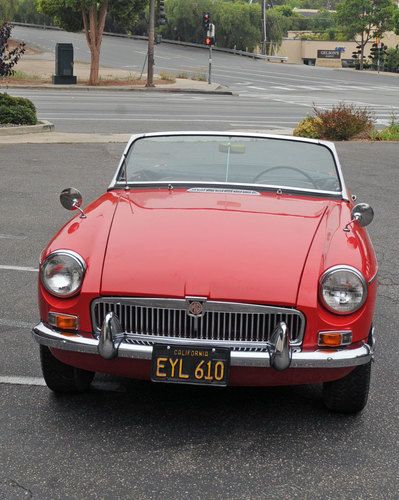 Fantastic cosmetically restored 1964 MGB roadster drives great, California car, image 19