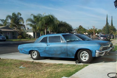 Chevy 1965 bel air 2 door with fresh 350ci with a 4 speed