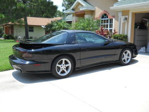 1994 pontiac trans am gt / t top