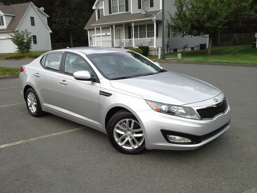 2012 Kia Optima LX Sedan 4-Door 2.4L LOW MILES, SPORTY Florida Car, image 2