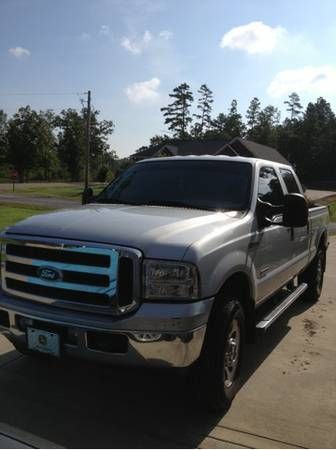 Ford f 350 xlt single rear wheel. upgraded 6.0ltr 2005