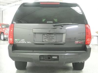 SLT Certified SUV 5.3L CD Backup Camera 3rdRow Heated Leather Seats Pwr Liftgate, image 6