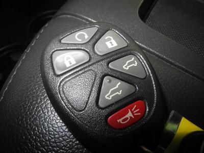 SLT Certified SUV 5.3L CD Backup Camera 3rdRow Heated Leather Seats Pwr Liftgate, image 26