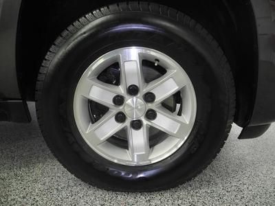 SLT Certified SUV 5.3L CD Backup Camera 3rdRow Heated Leather Seats Pwr Liftgate, image 42