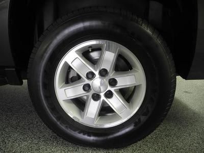 SLT Certified SUV 5.3L CD Backup Camera 3rdRow Heated Leather Seats Pwr Liftgate, image 46