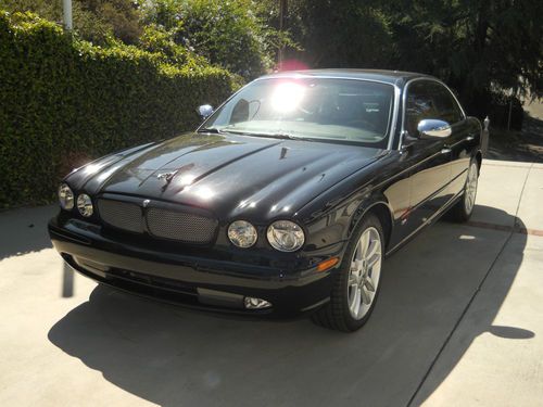 2004 jaguar xjr base sedan 4-door 4.2l