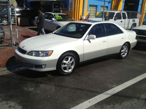 2000 lexus es300 base sedan 4-door 3.0l