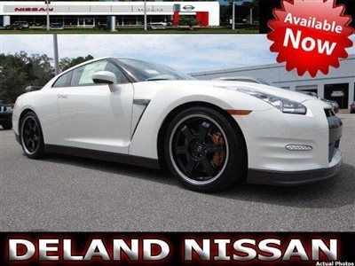 14 nissan gtr black edition pearl white w/black recaro leather seats *we trade*