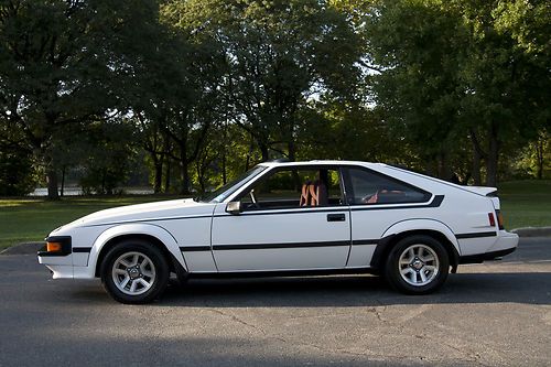 1986 toyota supra white great condition