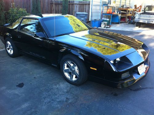 California 1986 chevrolet camaro iroc z28 t-top coupe rust free like 87 88 89 90