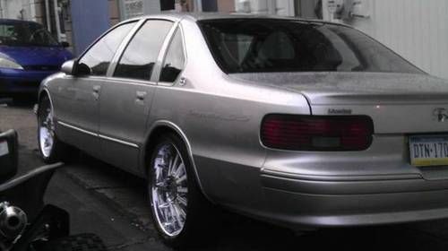 1995 chevrolet impala ss sedan 4-door 5.7l