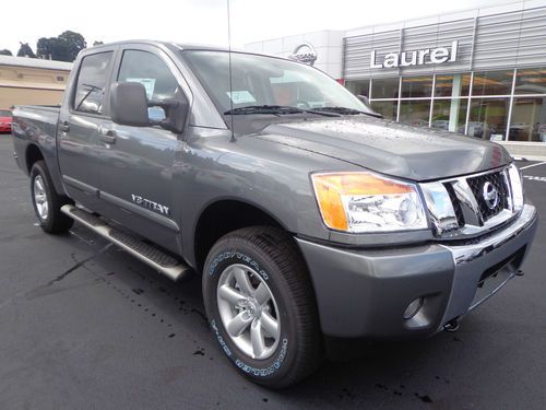 New 2013 titan sv crew cab v8 4x4 premium utility package value truck package