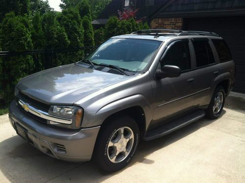 2006 chevrolet trailblazer ls - 4x4, moonroof, low miles - no reserve