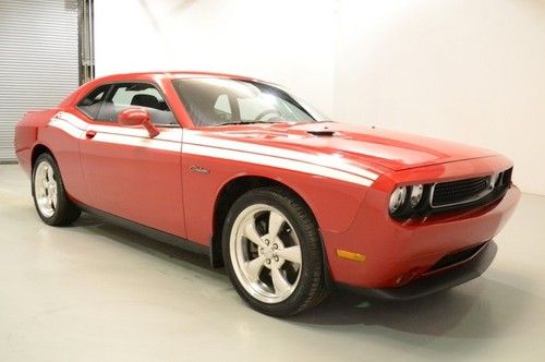 2011 dodge challenger r/t 5.7l hemi nav sunroof pwr leather 1 owner kchydodge