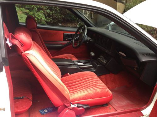 1988 pontiac firebird trans am coupe 2-door 5.0l