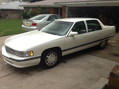 1995 cadillac deville concourse 4dr