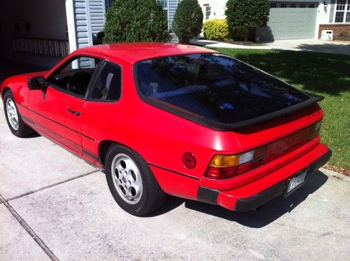 1987 red porsche 924s 2dr coupe automatic only 89604 miles no reserve!