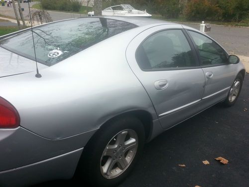 2004 dodge intrepid se sedan 4-door 2.7l