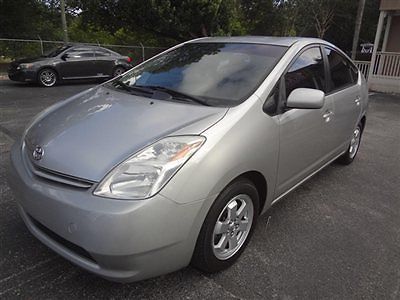 2004 prius hybrid~new hybrid battery~brand new tires~gorgeous~55 mpg~warranty